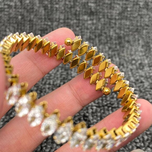 Sparkling Full Rhombic CZ 18K Golden Bracelet - Picture 3 of 3